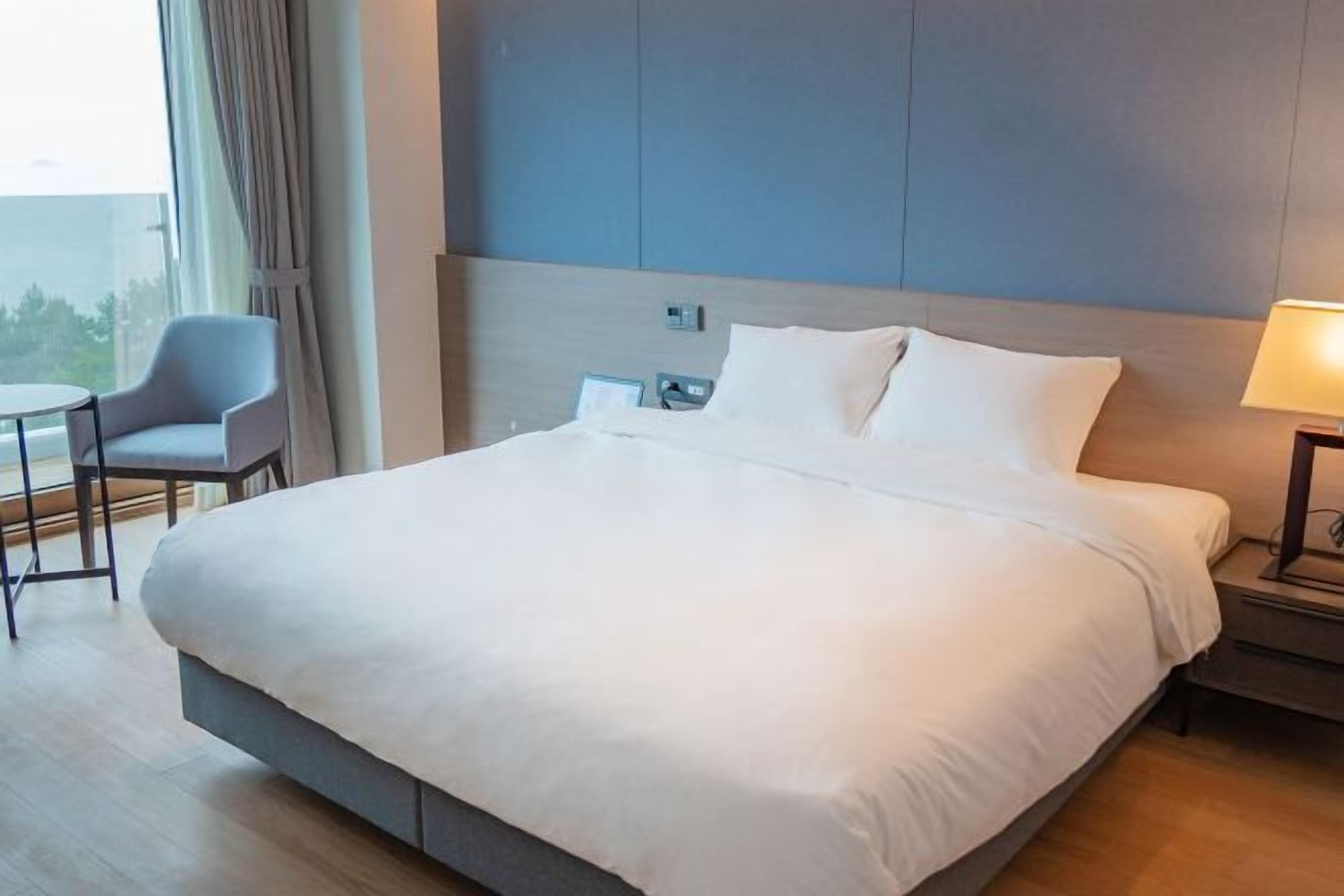 Schallisolierte Zimmer, kostenloses WLAN, Bettwäsche