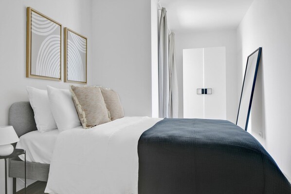 2 chambres, fer et planche à repasser, Wi-Fi, literie fournie