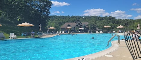Outdoor pool, a heated pool