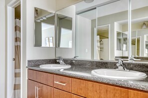 Haartrockner, Handtücher