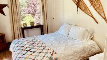 2 bedrooms, in-room safe, iron/ironing board, travel crib