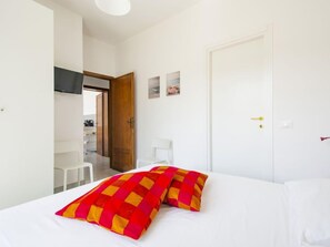2 bedrooms, WiFi