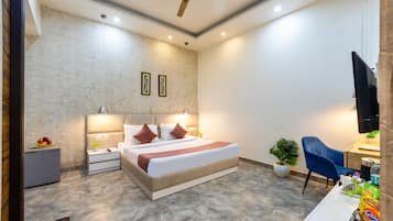 ห้องดีลักซ์ | ผ้าปูที่นอนฝ้ายอียิปต์, เครื่องนอนระดับพรีเมียม, เตียง Select Comfort