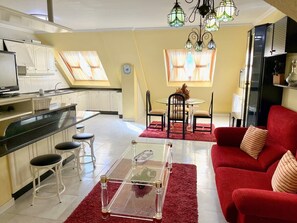 Televisio, työhuone