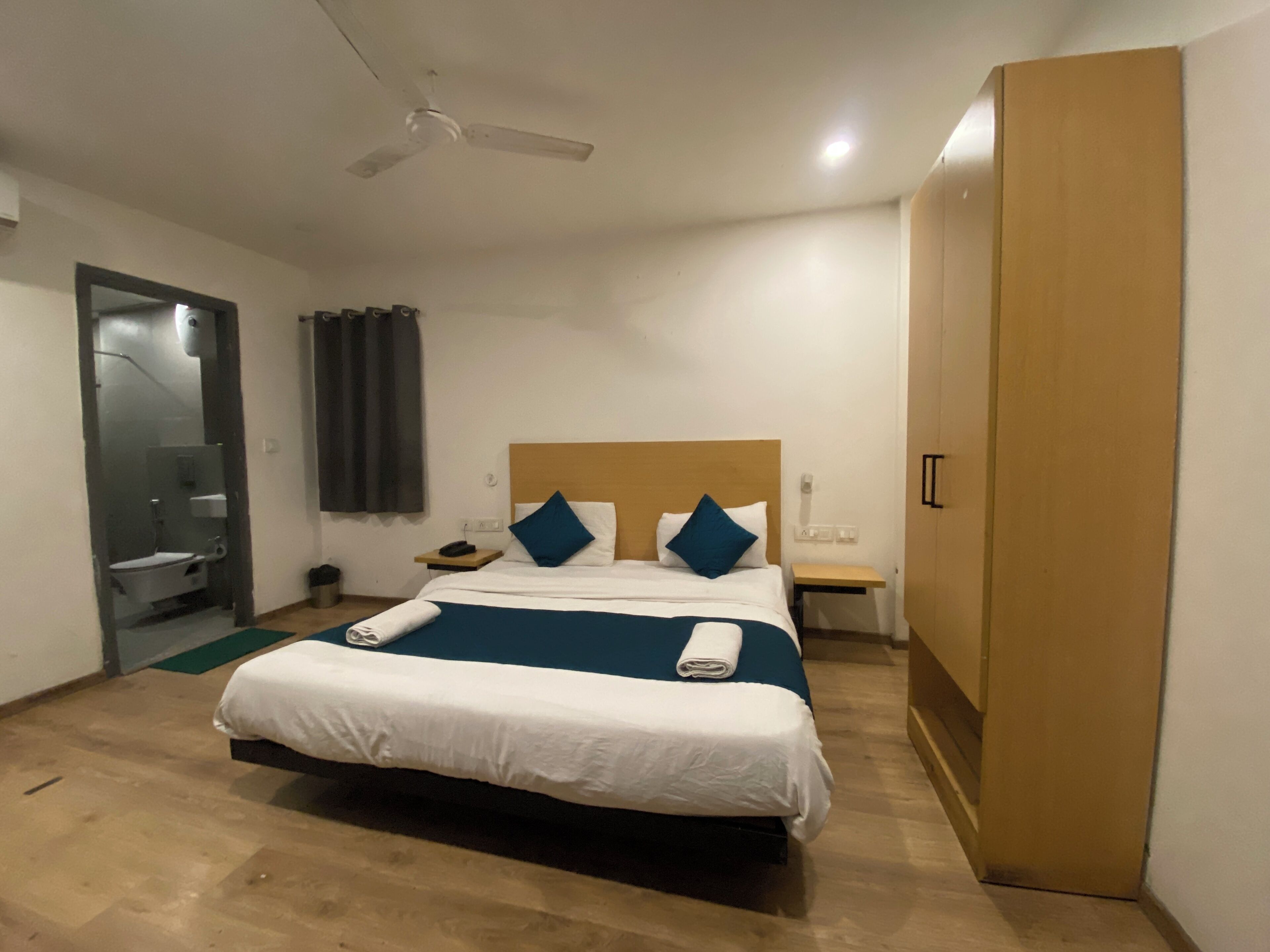 Foto - Hotel White Saffron Pitampura Near Kohat Enclave metro station