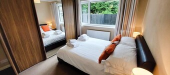 2 Spring Gardens - 2 bed holiday bungalow