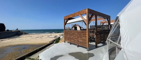 Basic Twin Room | Terrace/patio