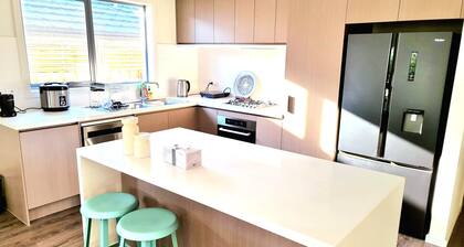 Melbourne Airport Homestay