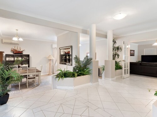 Aqua La Vista Mandurah