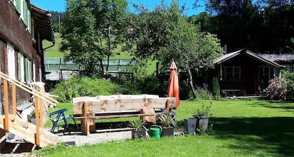 Quaint farmhouse in the countryside with its own garden, 10 beds