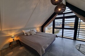 4 bedrooms, free WiFi