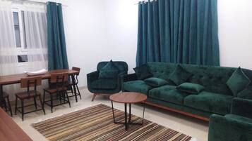 2 bedrooms, free WiFi