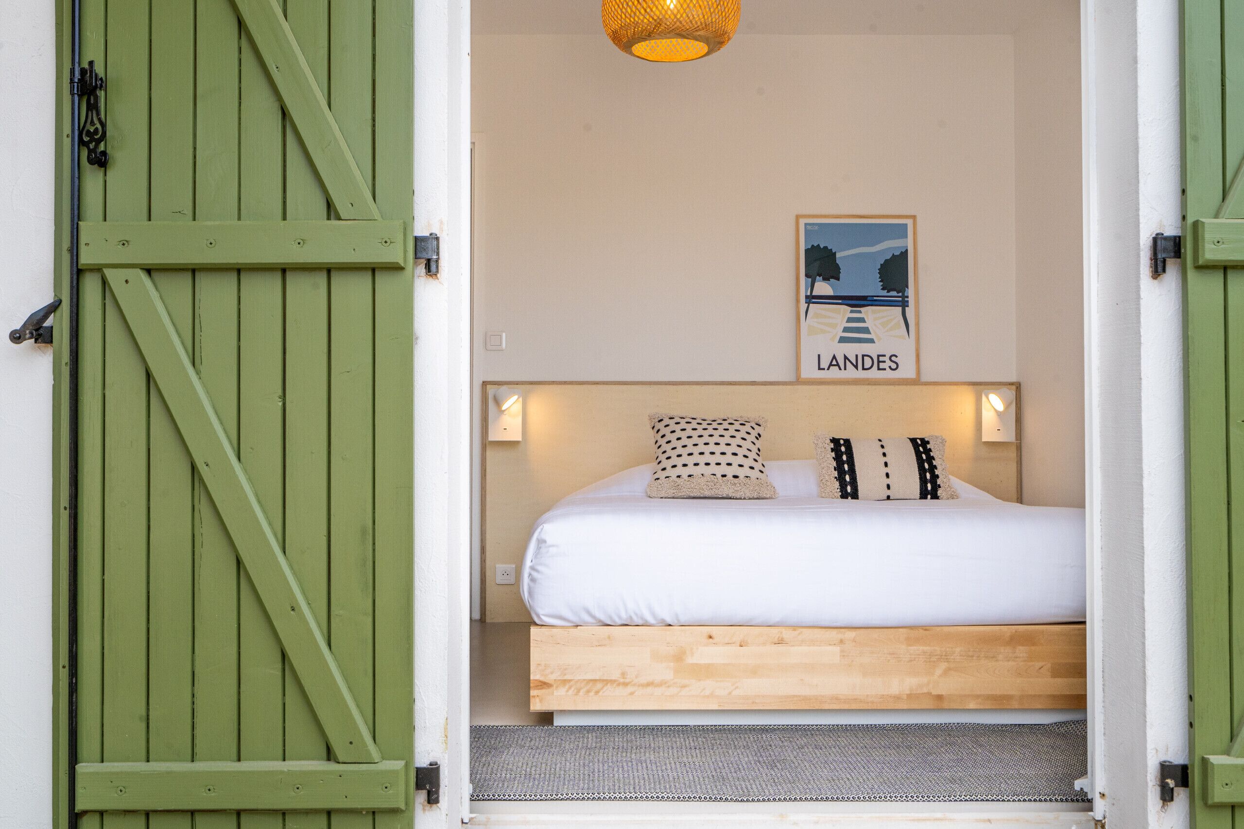 3 chambres, fer et planche à repasser, Wi-Fi gratuit, draps fournis