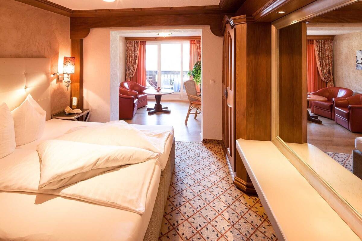 Ropa de cama hipoalergénica y minibar 