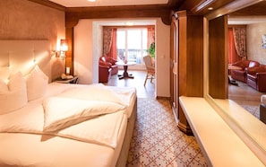 Ropa de cama hipoalergénica y minibar 