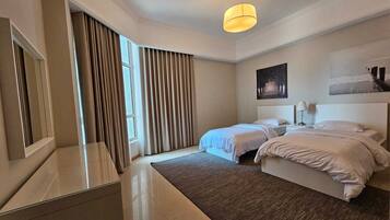 2 bedrooms, in-room safe, desk, soundproofing