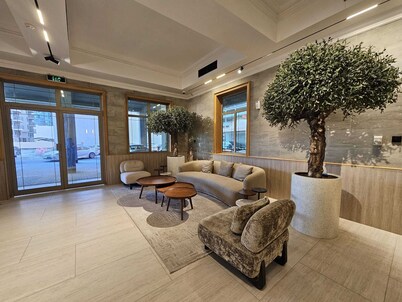 Al Faris Suite 2