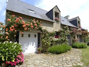Exterior - Quiet house 150m from beach, Wi-Fi, 8-10 people (Sarzeau)