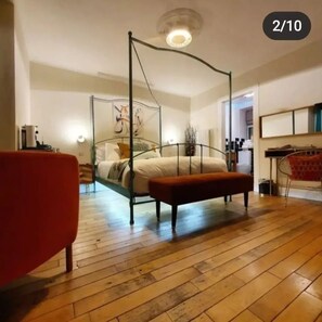 Premium bedding, down comforters, free minibar, individually decorated