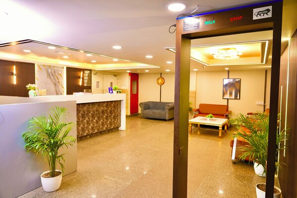 Hotel Royal Saffron By Majesta Stays - Delhi, India