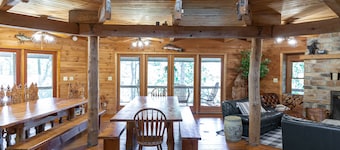15 Bedroom, Hot tub, Put Put, Pond, Pool Table