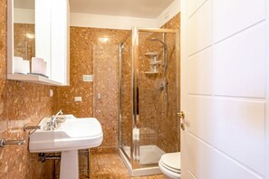 Regadera y bidet 