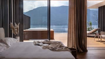 奢华顶层房, 按摩浴缸, 湖景 | 1 多间卧室、客房内保险箱、隔音、免费 WiFi