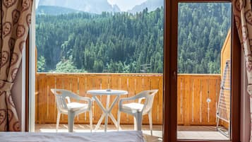 3 Schlafzimmer, kostenloses WLAN, Bettwäsche