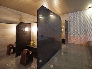 Baño termal público
