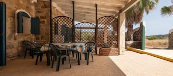 Pet-Friendly Holiday Home Pescetti Bobba B with Mountain View & Garden
