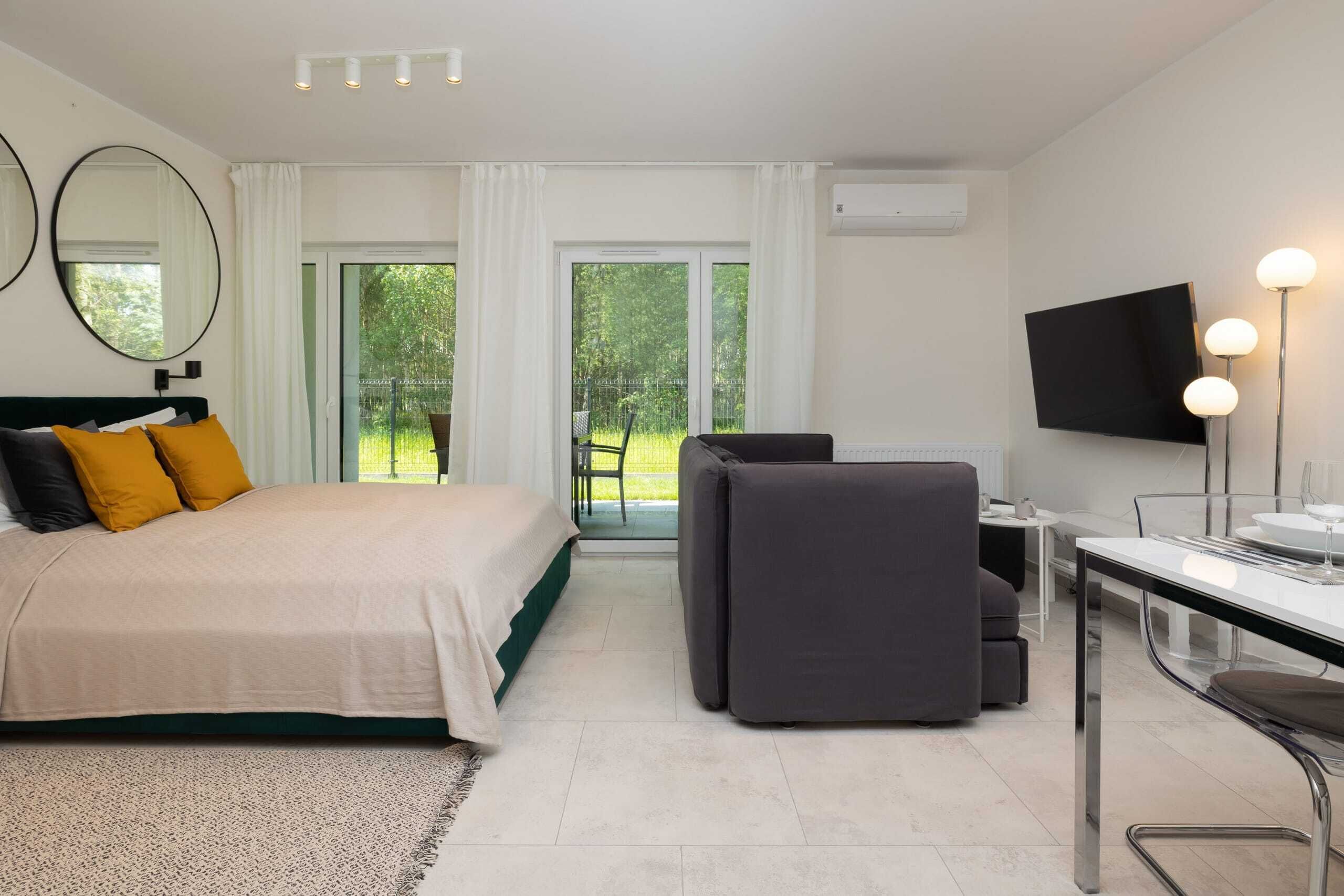 Bügeleisen/Bügelbrett, WLAN, Bettwäsche