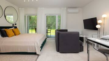 Bügeleisen/Bügelbrett, WLAN, Bettwäsche