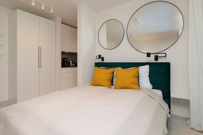 Iron/ironing board, WiFi, bed sheets - Zaciszna 13 | Niechorze | Air-conditioned Studio for 3 persons | Terrace (Niechorze)