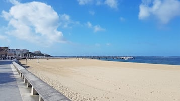 Vlak bij het strand
