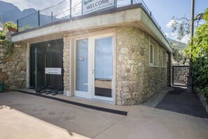 Exterior detail - Holiday Apartment 'Assenza' near Lake Garda (Brenzone sul Garda)