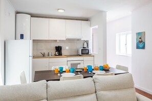 Apartment, 3 Bedrooms, Bathtub, Poolside | Living area - Live Laugh Love Beach Guest Home with AC  (Vila Nova de Gaia)