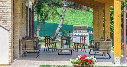 I Gelsi 12&2 by Marche Holiday Villas