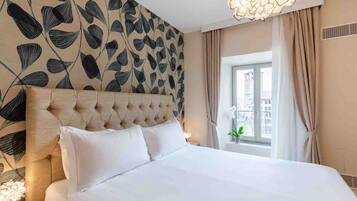 Deluxe-Suite | Zimmersafe, Schreibtisch, Bügeleisen/Bügelbrett, kostenloses WLAN