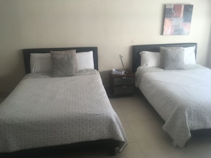 1 bedroom, WiFi - NICE STUDIO IN THE BEACH (Miami Beach)