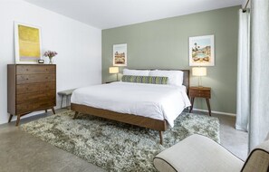 3 Schlafzimmer, Schreibtisch, Bügeleisen/Bügelbrett, kostenloses WLAN