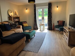 Cottage | Living area