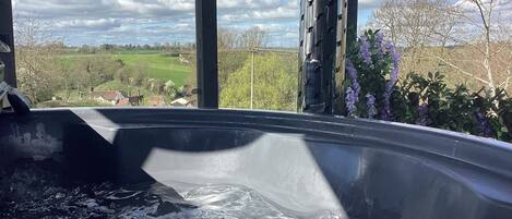 平房 | 室外 SPA 浴池