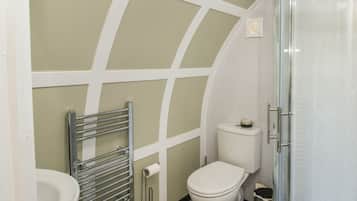 Cottage | 1 bedroom, individually decorated, individually furnished, free WiFi