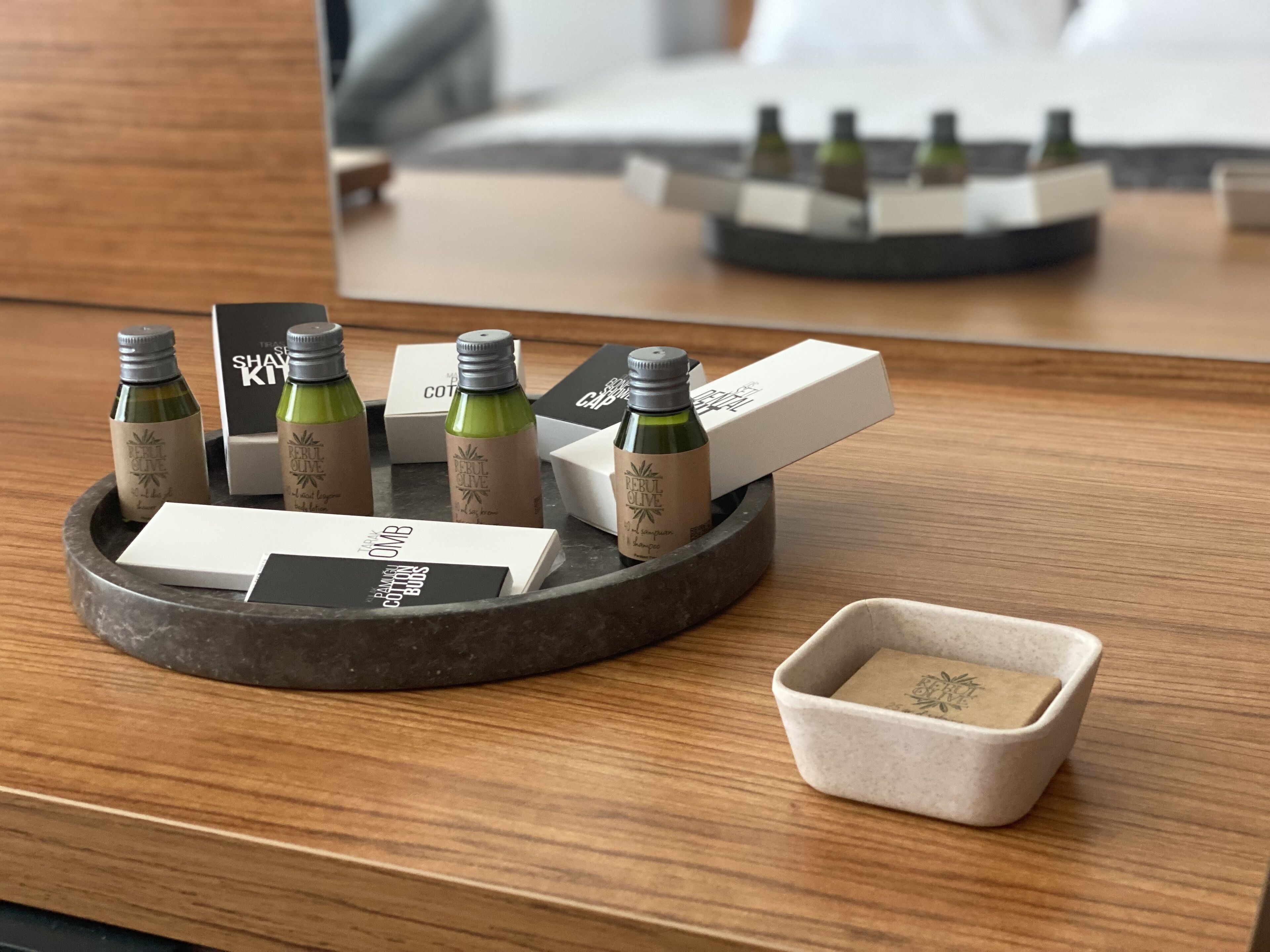 standard double room | 1 bedroom, free minibar, in-room safe, laptop workspace