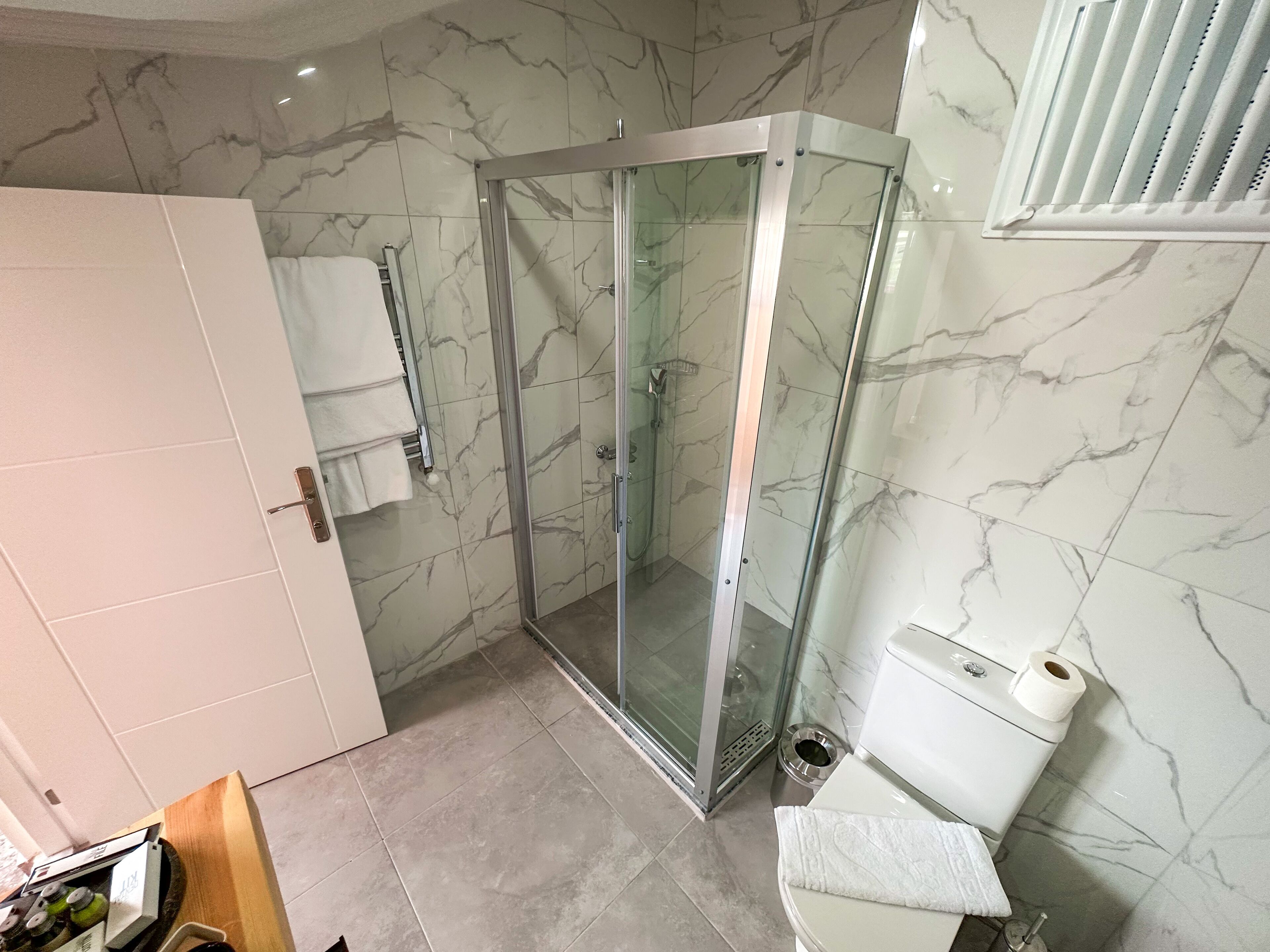 premium suite | 1 bedroom, free minibar, in-room safe, laptop workspace