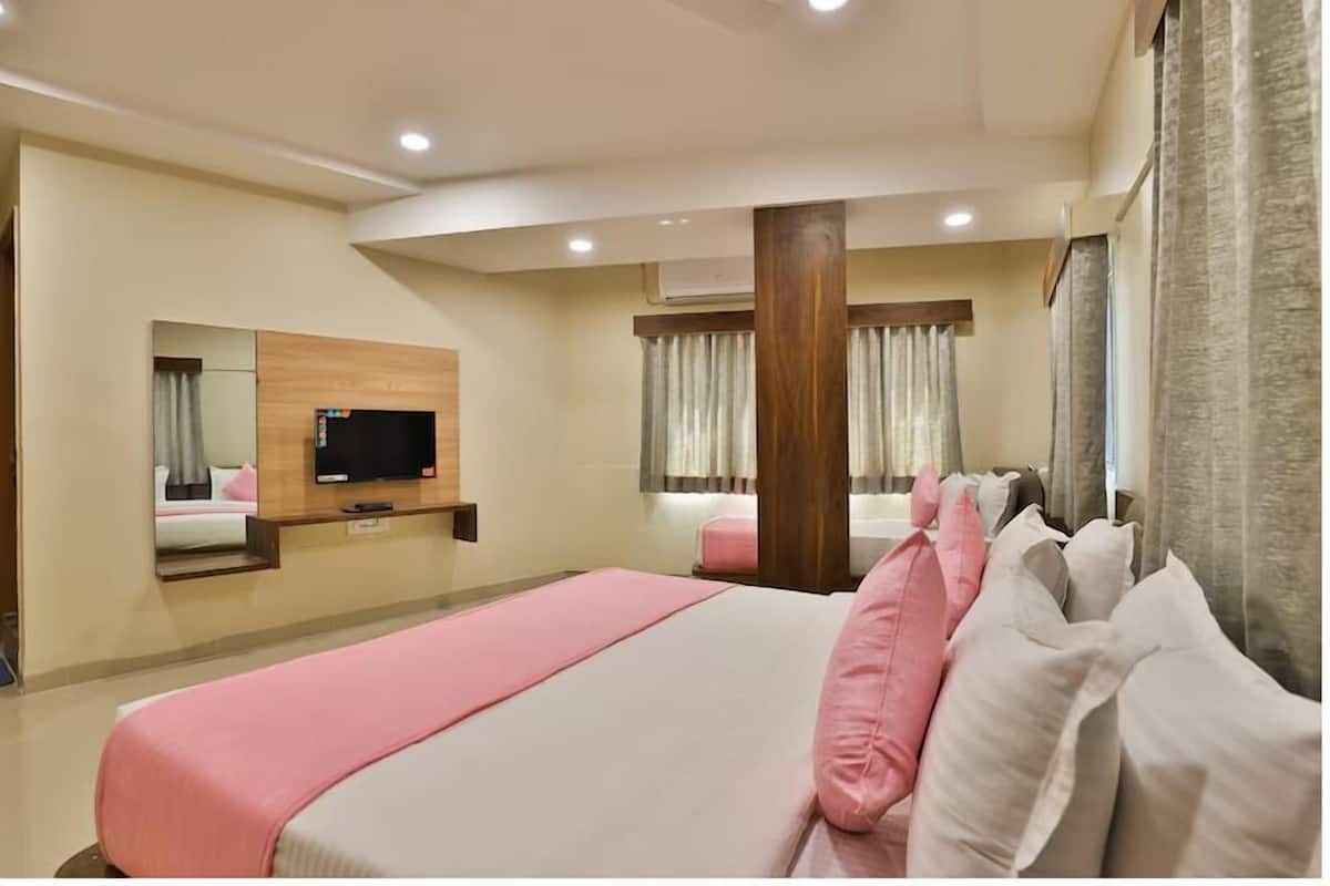 Grand Room
