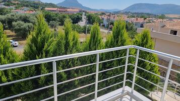 Standard Apartment, Balcony | Balcony