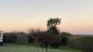 Unclassified image, 4 of 18, button - Remarkable 3-bed Country Home With Conservatory (Truro)