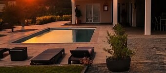This house is ideal for 4 tourists. It offers a private pool, a closed garden .