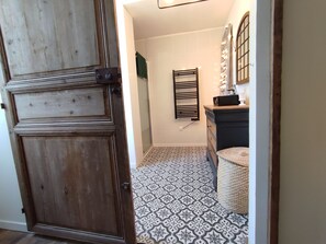 Interior - Old school in the heart of a village near Puy du Fou (Sèvremoine)